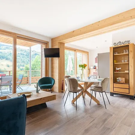 Mainou Apartman *